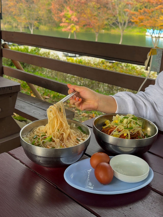 11년 연속 블루리본 서베이에 선정된 국수 맛집  