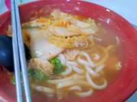 พามาร้านก๋วยเตี๋ยวLocalๆ สไตล์ร้านคุณลุงคุณป้า