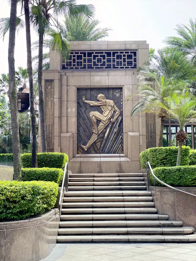 Parkview Square: Singapore's Iconic Art Deco Gem! 