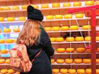 🇳🇱When in Amsterdam You Have to Have Cheese🇳🇱