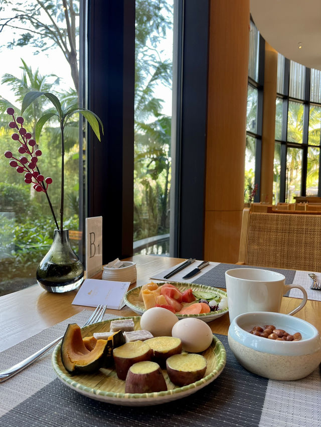 A Peaceful Escape in Hainan.