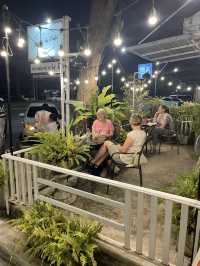 A Cozy Evening at Walk In Café in Ayutthaya