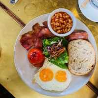 Decent cafe