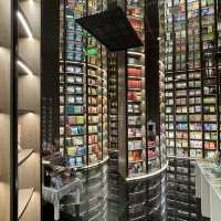 まるで魔法の城のような本屋