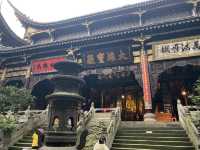 Luohan Temple วัดเก่าแก่กลางเมืองฉงชิ่ง