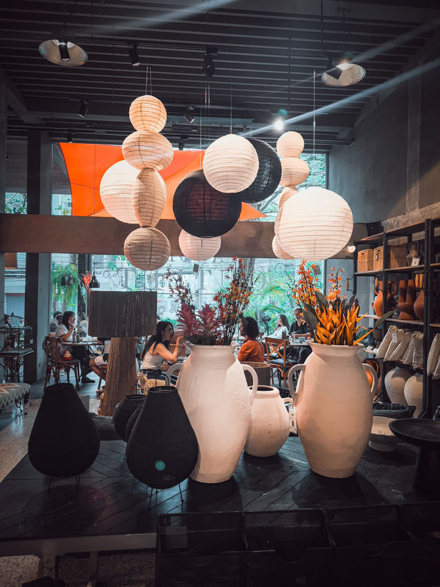 ร้าน Brunch ย่านสีลมที่สายฝ.มากินเยอะมาก