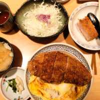 Nihonbashi Tonkatsuichi: รสชาติหมูทอดยอดนิยม