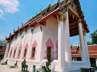 泰國曼谷古跡皇家寺廟華人文化古廟金佛寺唐人街一日遊行程，高大雄偉金塔，適合拍照📸打卡祈福