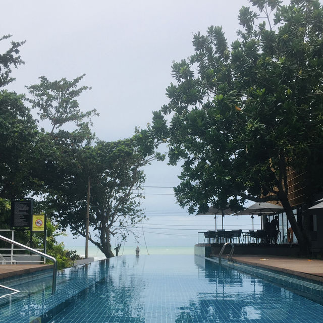 ชิลริมทะเล ระยองต้องที่ Centara Q Resort