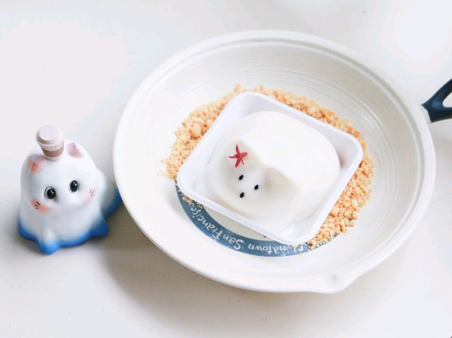 พุดดิ้งน้องแมวที่ Cafe Tiny House 
