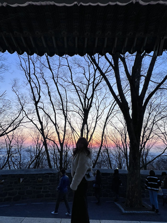 Sunset & City Lights: A Perfect Moment at N Seoul Tower 🌇
