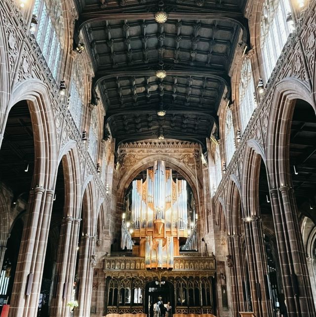 Stunning Manchester Cathedral 