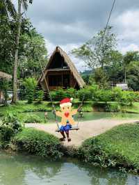 แวะให้อาหารปลาคาร์ฟสุดคิวท์ @เกาะนารอบ โฮมสเตย์