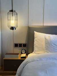 A Sleek Urban Stay at HLOG050 Guangzhou