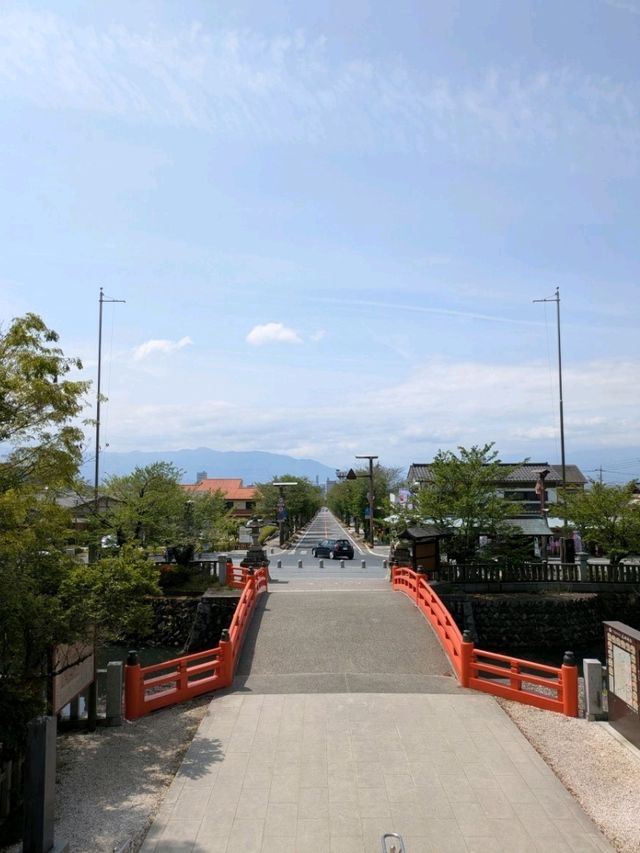 武田神社で心リセット。歴史感じる空気とおみくじ体験！