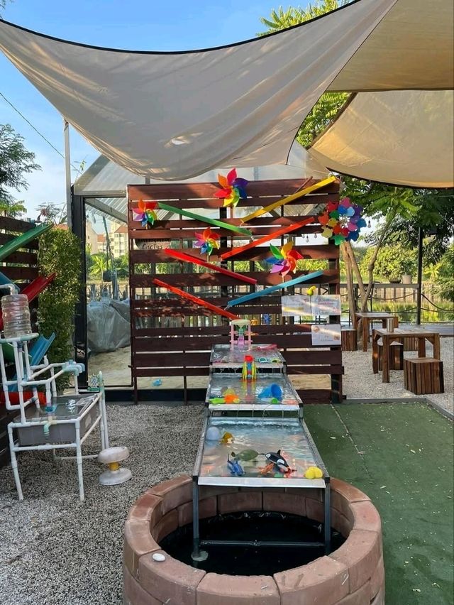 🎠🛝🎡คาเฟ่เอาใจเด็กๆ คุณพ่อคุณแม่แฮปปี้🏕🏕