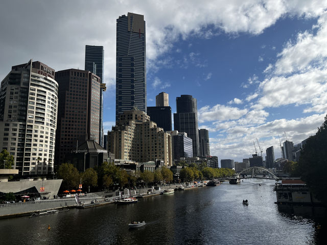 Explore the most visited art museum in Melbourne 