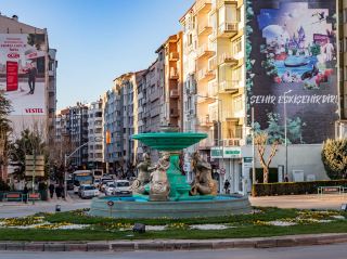 Walking around Eskisehir city..
