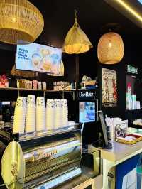 Dor Ritz Café at Merdeka Plaza: Cozy Haven for Coffee and Treats