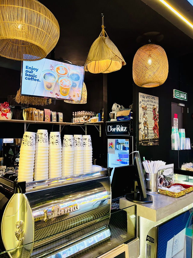 Dor Ritz Café at Merdeka Plaza: Cozy Haven for Coffee and Treats