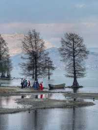 Tranquil Waters & Soft Light: A Spring Escape to Longkan Wharf