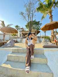  Kamari Cafe & Resort เกาะล้าน 