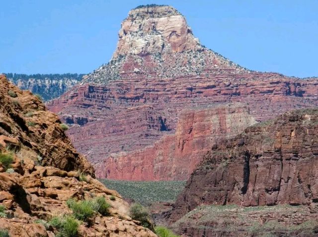 Into the Canyon: Hiking the Bright Angel Trail