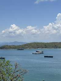 รีวิว: นั่งเรือข้ามฟากจากท่าเรือเกาะลอยไปเกาะสีชัง