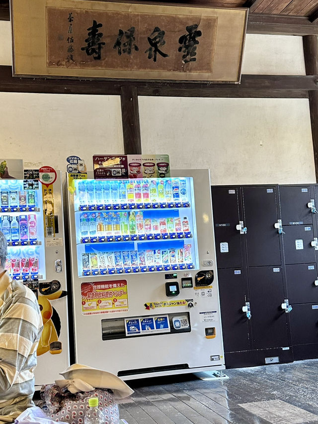 Soak in Time—An Afternoon at Takegawara Onsen, Beppu