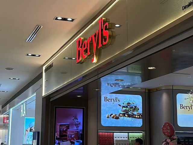 🍫✨ Must-Visit in Malaysia | Beryl’s Chocolate Flagship Store Reveal! ✨🍫