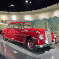  독일 슈투트가르트 메르세데스 벤츠 박물관 Mercedes-Benz Museum