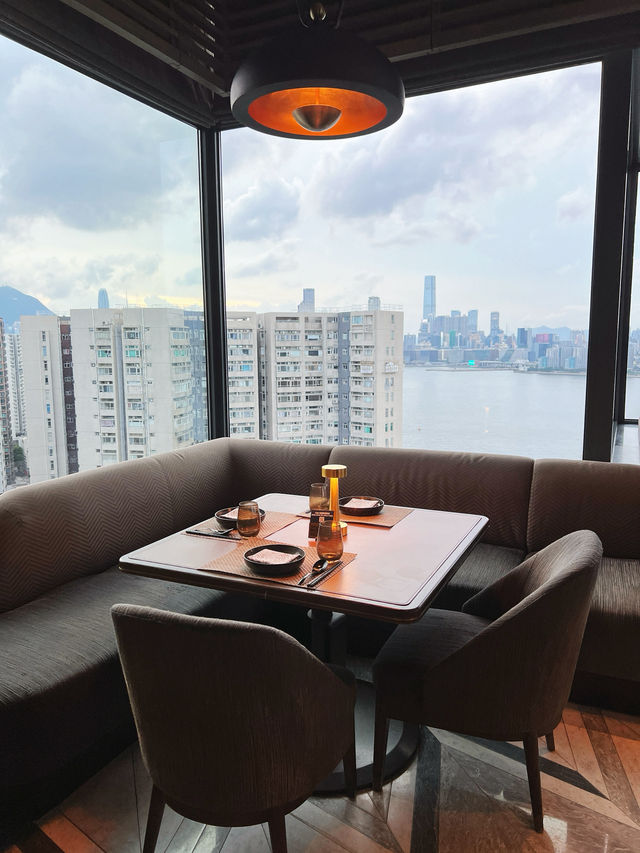 北角酒店頂層海景中西融合菜