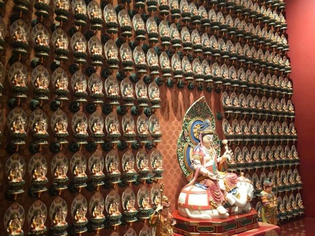 รีวิว วัดพระเขี้ยวแก้ว สิงคโปร์