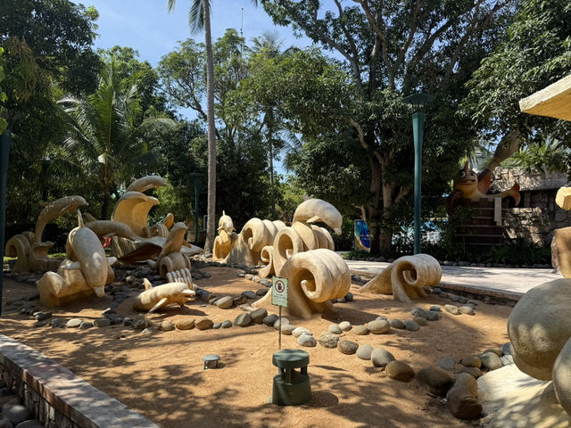 Aquatopia with Kids: Wild Splash Fun in Phú Quốc