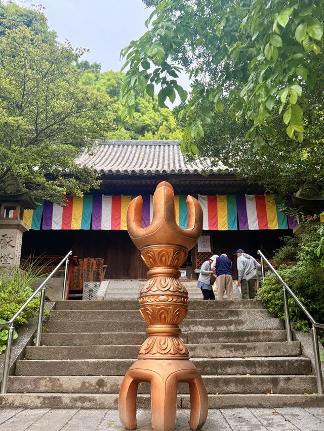 松山｜四國遍路最靈驗的石手寺 神秘智慧之輪、能量石傳說