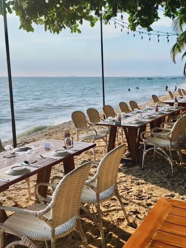 🌴 Heat Hack: One-Day Beach Escape from Bangkok to Pattaya’s Wong Amat 🌴