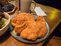 해외여행 잘츠부르크 대표 오스트리안 맛집 Zwettler's Wirtshaus