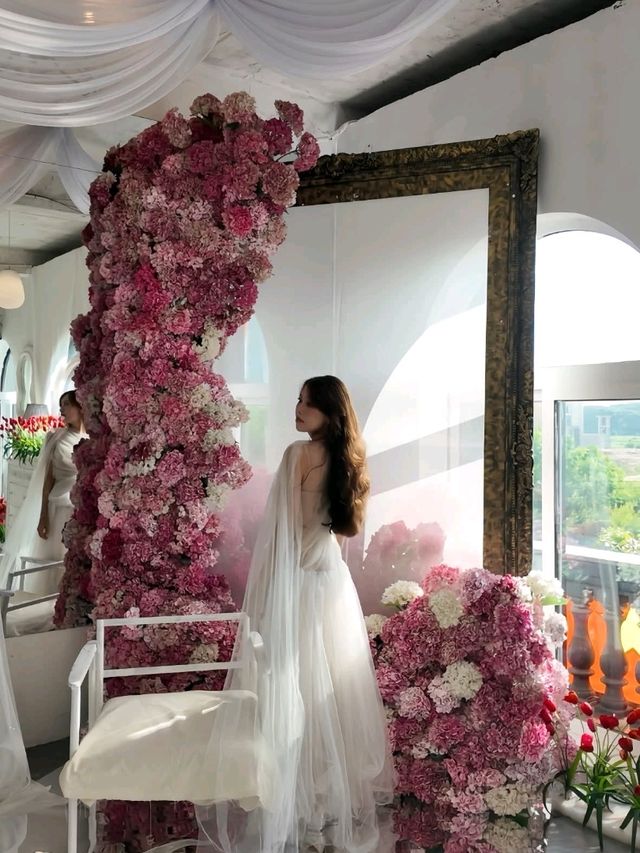 Quán cafe có concept vibe Hàn như bước ra từ pinterest✨