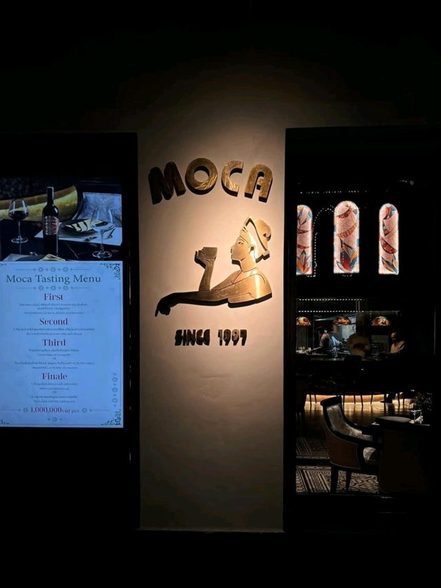 Moca Dining