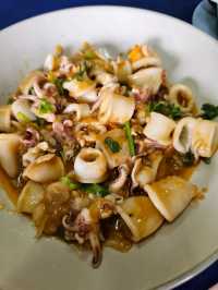 ร้านอาหารไทยจีนพื้นบ้านที่อยู่คู่เมืองตรัง