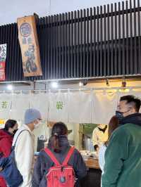 🍢 A Tasty Stroll Through Tsukiji Outer Market – Tamagoyaki, Ramen, Seafood & Soft Serve 🍦