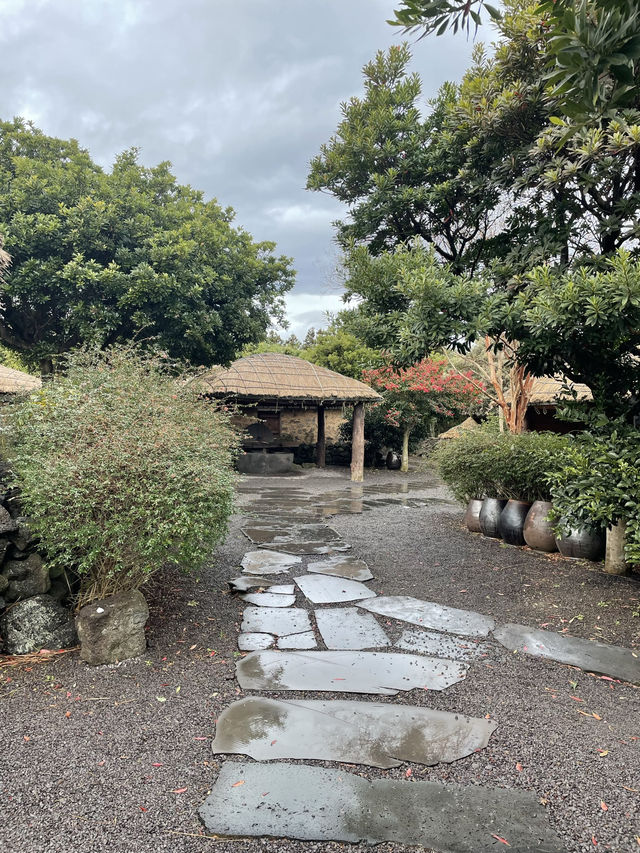 🌟 หมู่บ้านโบราณในเกาะเชจู