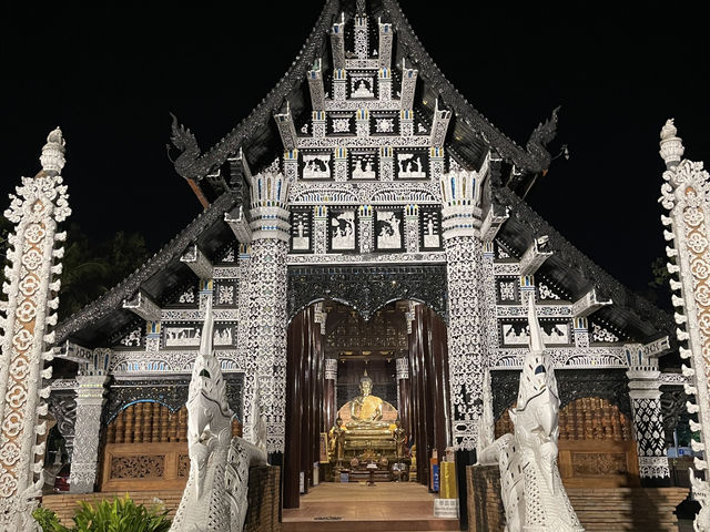 วัดโลกโมฬี 