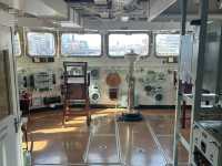 HMS Belfast: A Heavy Hitter from the Shipyard! 🚢⚓️