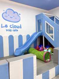 Le Cloud Cafe Desaru, Family Friendly Comfort with a Whimsical Touch
