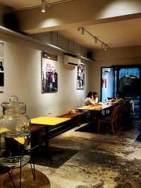Tiffz Coffee Gallery – A Chill Café Escape for Sunny Penang Afternoons