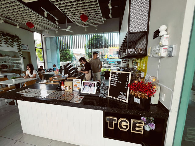 Sweet Sips & Silky Treats: A Chill Stop at Two Good Elephants Café, Sitiawan