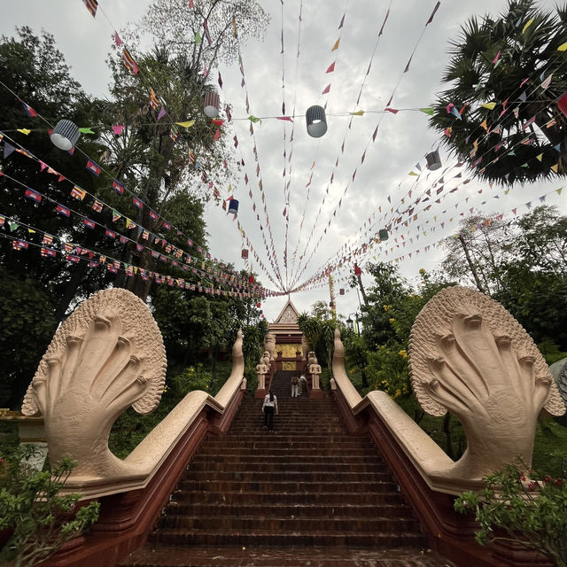 🌿 Wat Phnom: Where Phnom Penh’s Story Begins 🛕✨