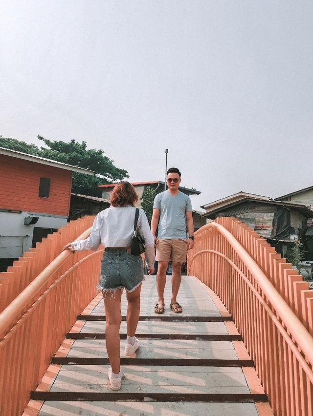 Khlong Mae Kha – Morning Calm or Evening Buzz in Chiang Mai 🌤️🌆