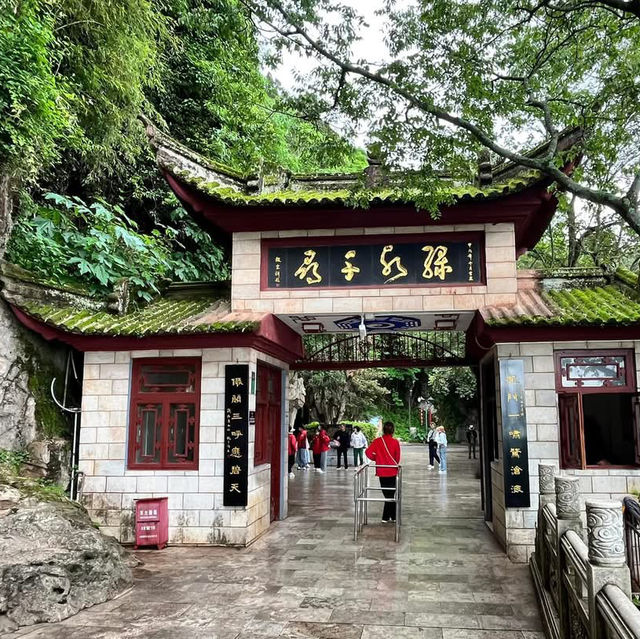 ⛰️✨ Dragon Gate at Western Hills (龙门, Longmen) – Kunming’s Cliffside Wonder!